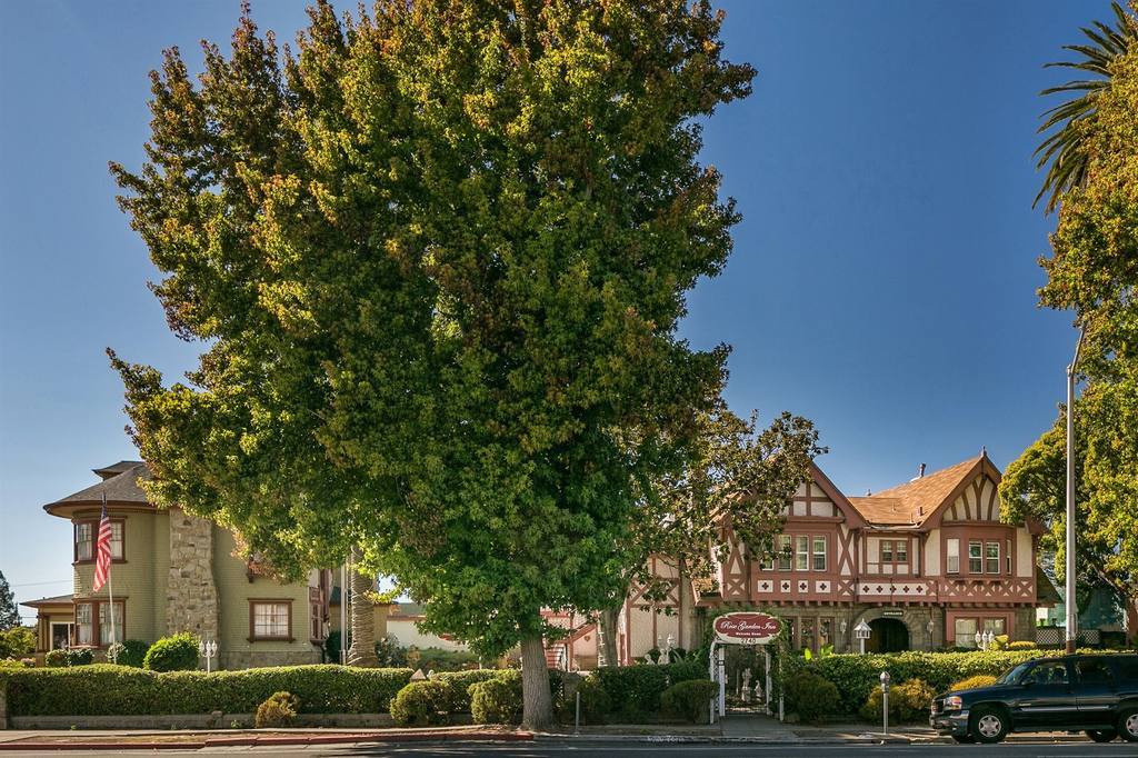 Rose Garden Inn Berkeley Exterior photo